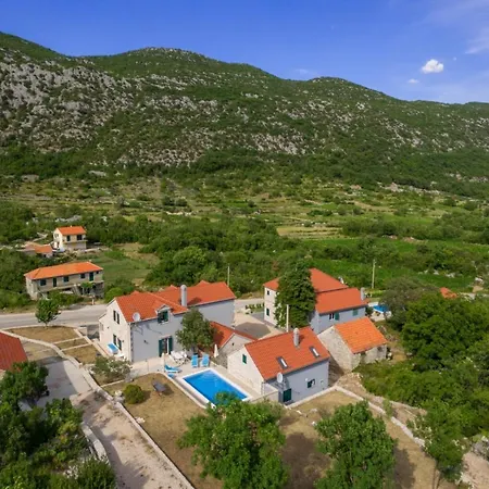 Villa Roglic *